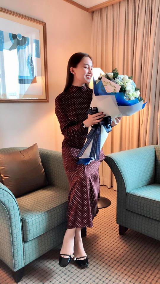 Soi nhất cử nhất động của sao Việt (25/12) - Ảnh 12.