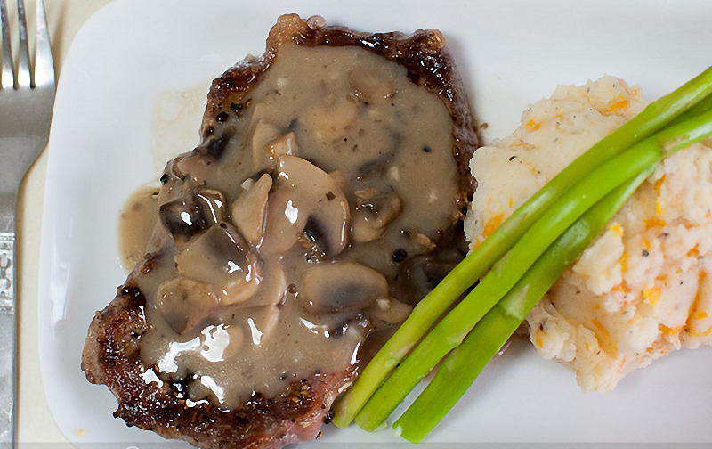 Tuyệt chi&ecirc;u l&agrave;m sốt nấm đ&uacute;ng chuẩn chỉ vỏn vẹn 15 ph&uacute;t - Ảnh 6.