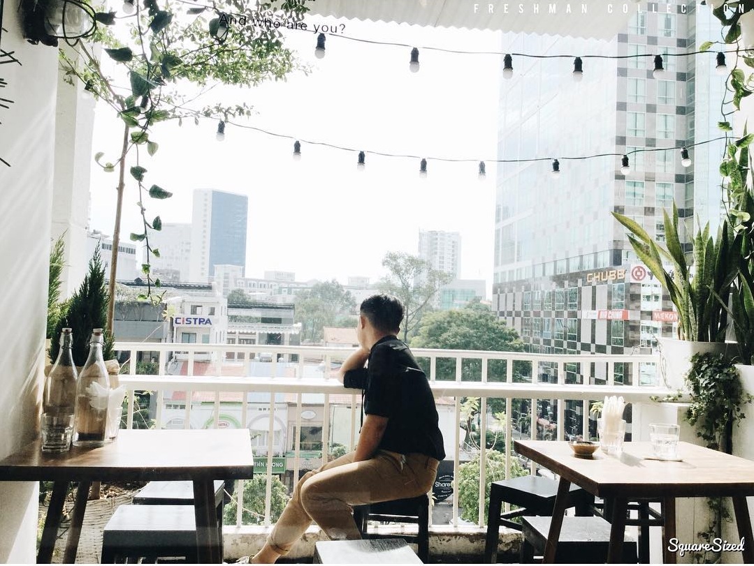 7 qu&aacute;n cafe c&oacute; ban c&ocirc;ng cực hay ho để ngồi l&igrave; cả buổi kh&ocirc;ng biết ch&aacute;n ở S&agrave;i G&ograve;n - Ảnh 10.