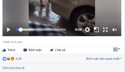 Đỗ ô tô chắn lối cửa hàng bị nhắc nhở, người phụ nữ còn chỉ mặt, quát lại: Đường của nhà mày à? - Ảnh 3.