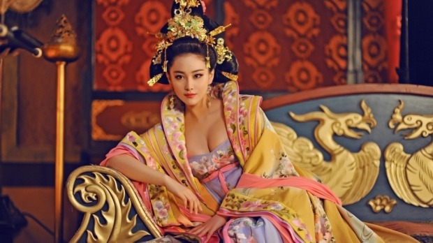 Triệu Phi Yến: Từ kỹ nữ lên làm Hoàng hậu Trung Hoa, ngang nhiên ngoại tình cùng cả dàn trai trẻ - Ảnh 3.