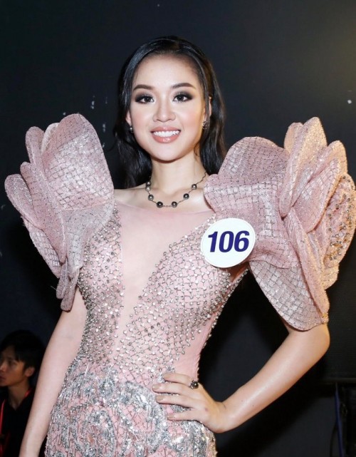  ‘Tôi không thua kém Mỹ Linh, Angela Phương Trinh’ - Người đẹp Tài năng HHHV đến Thường Châu cổ vũ Bùi Tiến Dũng  - Ảnh 6.