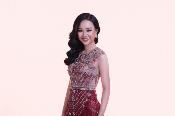  ‘Tôi không thua kém Mỹ Linh, Angela Phương Trinh’ - Người đẹp Tài năng HHHV đến Thường Châu cổ vũ Bùi Tiến Dũng  - Ảnh 9.
