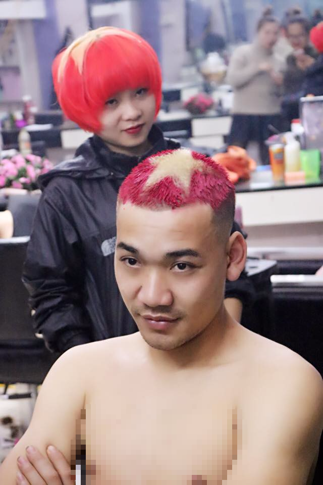 Khi các nam thần nhuộm tóc đỏ: 'Anh Long' vẫn cool ngầu như ngày nào, Luhan  dễ thương vô đối