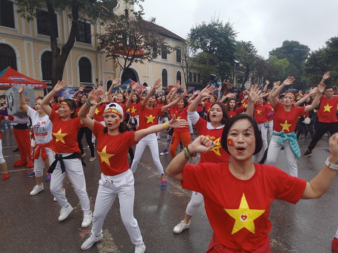 Khắp thế giới, CĐV Việt Nam gửi gắm hết trái tim cho đội tuyển U23 Việt Nam và một lòng tin tưởng vào chiến thắng - Ảnh 11.