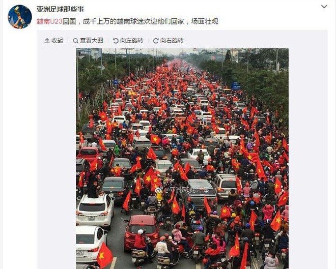  Trung Quốc kinh ngạc vì người hâm mộ Việt Nam quây kín con đường dài 30 km để chào đón đội tuyển U23 trở về - Ảnh 6.