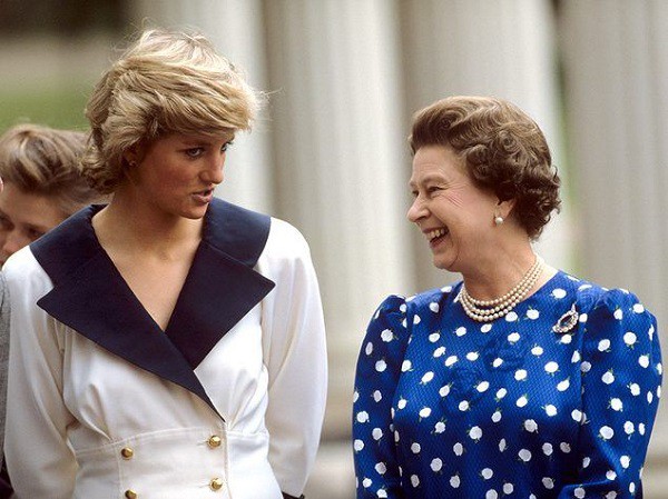 Sự thật về mối quan hệ mẹ chồng nàng dâu của Diana và điều Công nương đã làm thay đổi định kiến hoàng gia  - Ảnh 2.