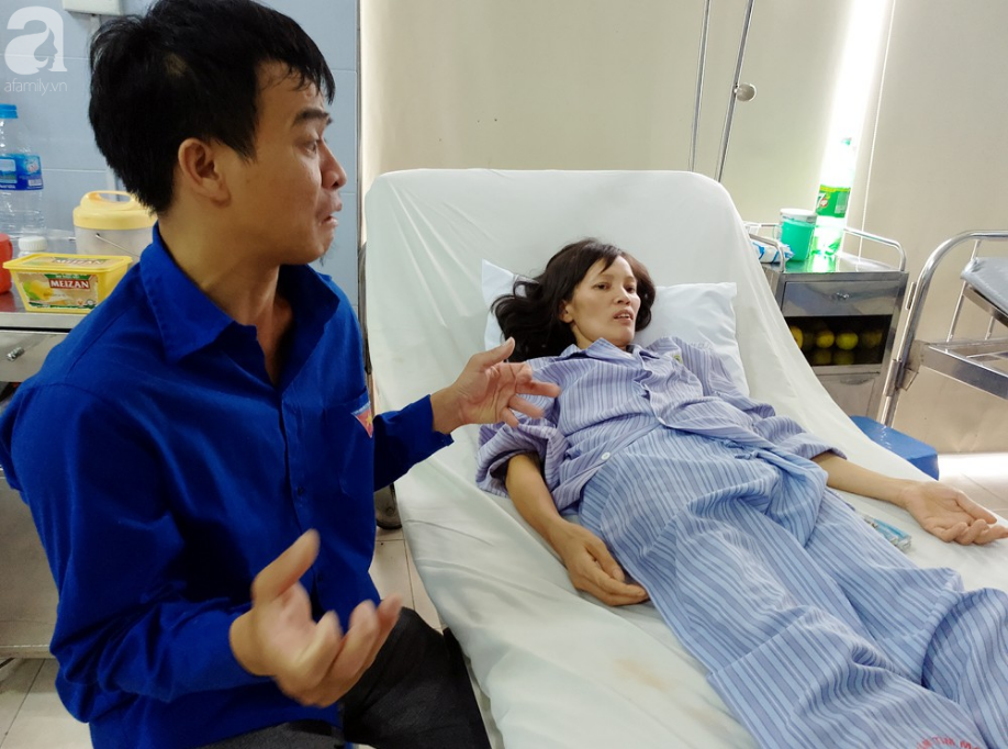 Nam Định: Chàng trai trẻ tàn tật khóc tuyệt vọng khi vợ hơn gần 10 tuổi lên cơn đau tim mà không tiền chạy chữa - Ảnh 3.