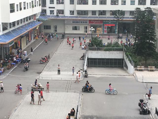 Hà Nội: Cư dân HH Linh Đàm sôi sục sau vụ tai nạn do xuất hiện dây xích chắn ngang đường - Ảnh 5.
