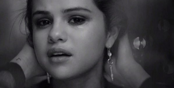 Từng một thời mặn nồng bên nhau nhưng bạn trai cũ The Weeknd không có ý định hỏi thăm Selena Gomez - Ảnh 2.