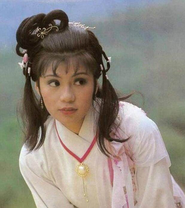 Nàng Hoàng Dung kinh điển của điện ảnh Hoa ngữ: Kiếp hồng nhan sự nghiệp dở dang, tự tử vì tình - Ảnh 10.