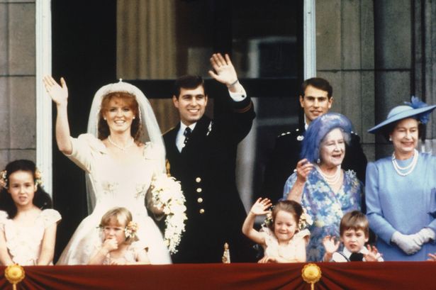Điều ít biết về người phụ nữ từng được lòng Hoàng gia Anh hơn Công nương Diana nhưng phút chốc mất tất cả vì bức ảnh ngoại tình chấn động - Ảnh 2.