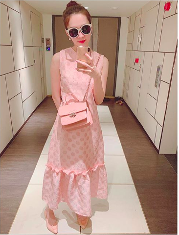 27 tuổi, gái một con Đặng Thu Thảo vẫn như Em chưa 18 - Ảnh 1. 27 tuổi, gái một con Đặng Thu Thảo vẫn như Em chưa 18 - Ảnh 1.