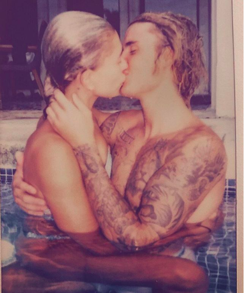 Đăng ảnh hôn say đắm Hailey Baldwin, Justin Bieber gọi người yêu bằng biệt danh ngọt ngào này - Ảnh 2.