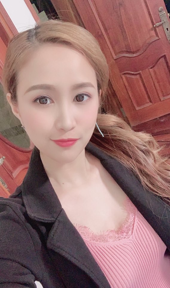 Gạo nếp gạo tẻ: Giữa lúc khán giả đang phát điên vì bà Mai, Hương lại đăng ảnh khóc sưng cả mắt vì Tường? - Ảnh 5. Gạo nếp gạo tẻ: Giữa lúc khán giả đang phát điên vì bà Mai, Hương lại đăng ảnh khóc sưng cả mắt vì Tường? - Ảnh 5.