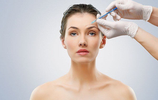 Một phụ nữ tử vong sau khi tiêm botox làm đẹp, chị em có ý định làm đừng bỏ qua điều này - Ảnh 3.