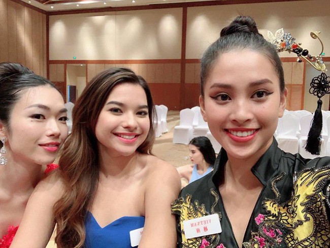 HH Tiểu Vy make up đẹp xuất sắc, lấn át cả dàn thí sinh quốc tế tại Miss World 2018 - Ảnh 8.