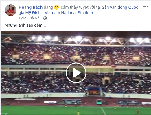 Hương Tràm gọi tên Công Phượng, Hoàng Bách cùng loạt sao Việt vỡ òa trước chiến thắng của Việt Nam trước Malaysia  - Ảnh 1.