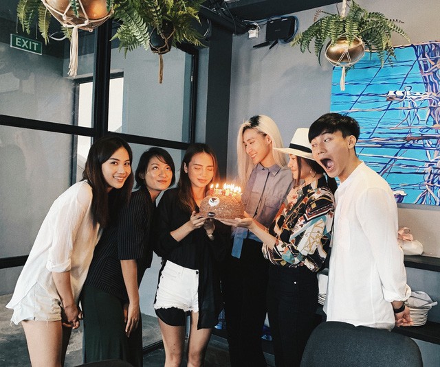 Có một nhà hàng Thái ngon khó cưỡng mà cứ đến ăn là “đụng” mặt sao Việt - Ảnh 7. Có một nhà hàng Thái ngon khó cưỡng mà cứ đến ăn là “đụng” mặt sao Việt - Ảnh 7.