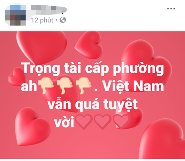 Căng cờ việt vị không công nhận bàn thắng của Việt Nam, trọng tài người Thái Lan bị cộng đồng mạng tố thiên vị - Ảnh 6. Căng cờ việt vị không công nhận bàn thắng của Việt Nam, trọng tài người Thái Lan bị cộng đồng mạng tố thiên vị - Ảnh 6.