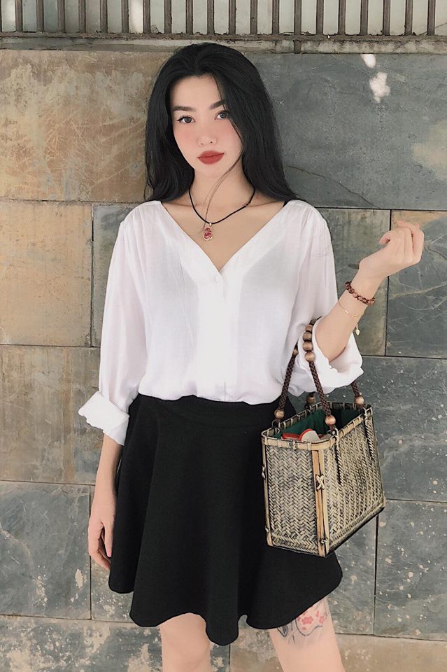 Street style tuần này: Hằng Túi huýt sáo đi đẻ được mọi người khen hết lời vì diện váy vừa đẹp lại sang  - Ảnh 13.