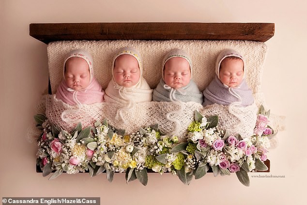 Ngắm 4 em bé đẹp tựa thiên thần trong ca sinh tư chào đời ở tuần thai thứ 29 - Ảnh 4.