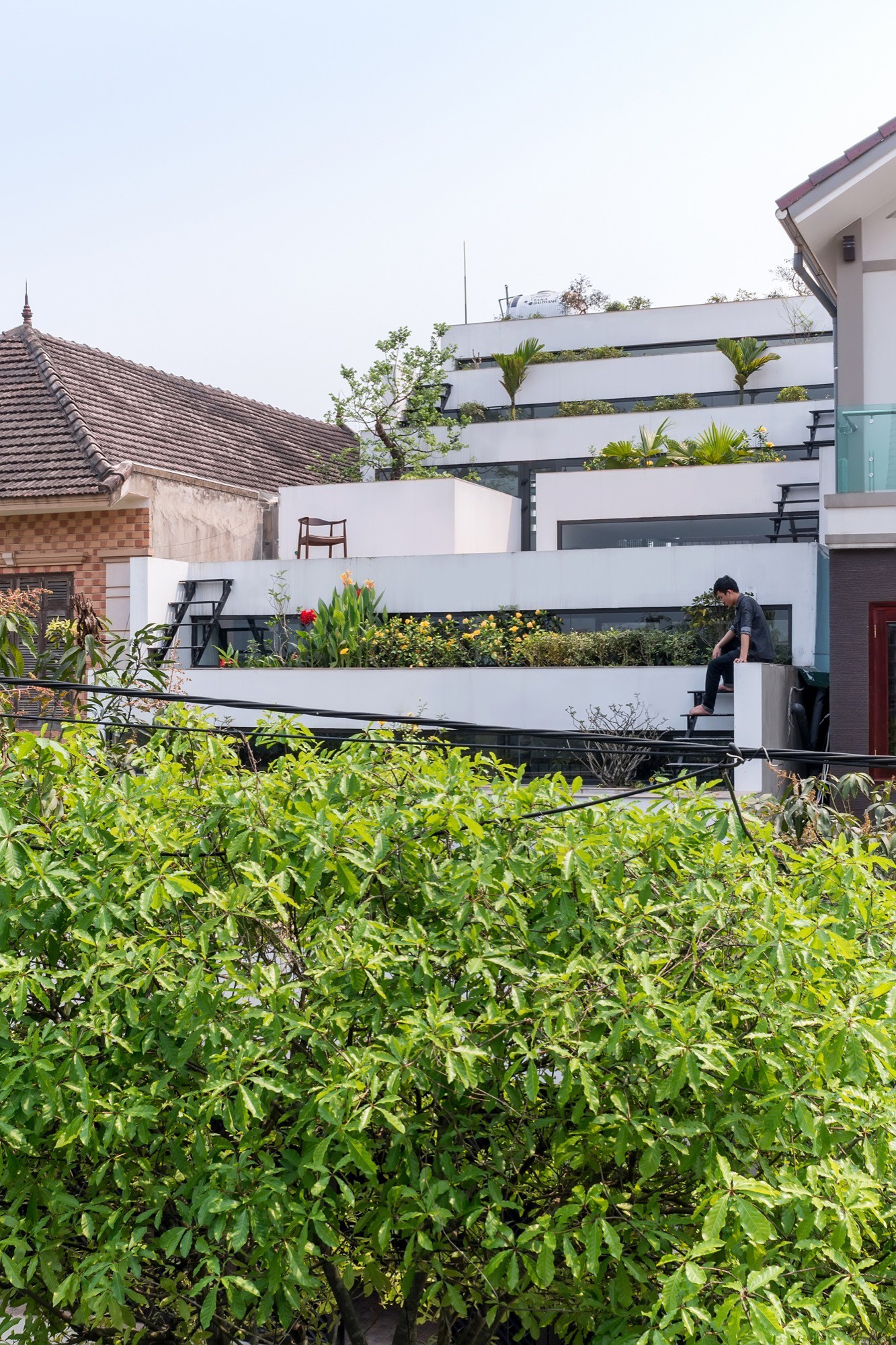 Cận cảnh ng&ocirc;i nh&agrave; c&oacute; ruộng bậc thang ngay mặt tiền đạt nhiều giải thưởng kiến tr&uacute;c lớn ở H&agrave; Tĩnh - Ảnh 16.