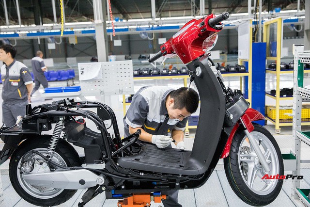 VinFast khánh thành nhà máy sản xuất xe máy điện thông minh công nghệ 4.0, xuất xưởng tới 1 triệu xe/năm - Ảnh 6.