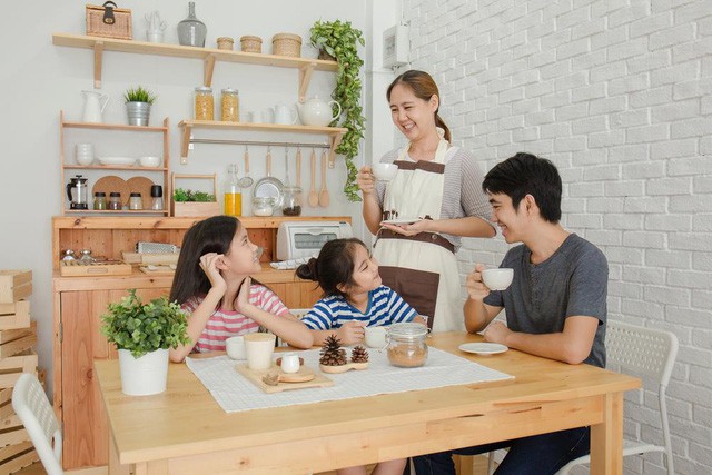 Phòng bệnh cảm cúm cho trẻ mùa mưa bão - Ảnh 1. Phòng bệnh cảm cúm cho trẻ mùa mưa bão - Ảnh 1.
