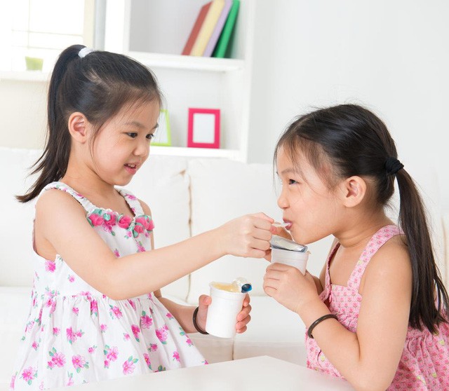 Phòng bệnh cảm cúm cho trẻ mùa mưa bão - Ảnh 3. Phòng bệnh cảm cúm cho trẻ mùa mưa bão - Ảnh 3.