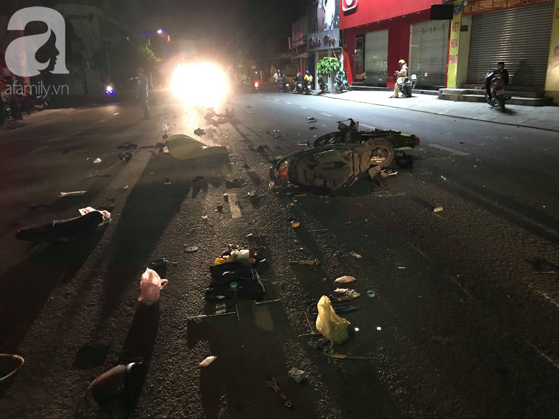 TP.HCM: Xe máy tông nhau kinh hoàng trên đường Phan Văn Trị khiến 2 người tử vong - Ảnh 2.