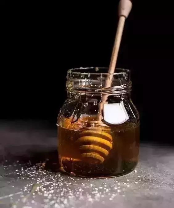 Đây là những loại thực phẩm quen thuộc không nên bảo quản trong tủ lạnh nếu không muốn chúng hư hỏng nhanh chóng - Ảnh 6. Đây là những loại thực phẩm quen thuộc không nên bảo quản trong tủ lạnh nếu không muốn chúng hư hỏng nhanh chóng - Ảnh 6.