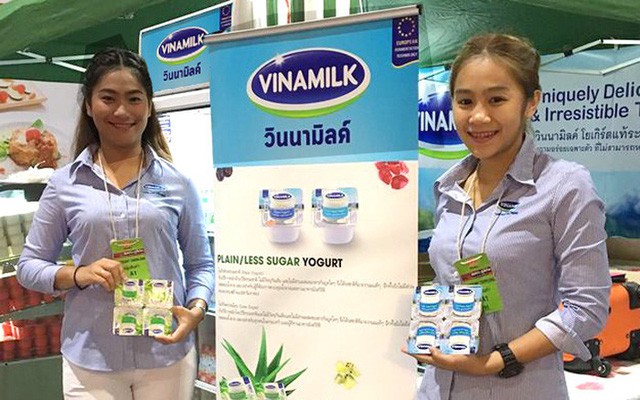 Sản phẩm sữa các loại của Vinamilk ra mắt người tiêu dùng tại Hội chợ nhập khẩu quốc tế Trung Quốc - Ảnh 2. Sản phẩm sữa các loại của Vinamilk ra mắt người tiêu dùng tại Hội chợ nhập khẩu quốc tế Trung Quốc - Ảnh 2.