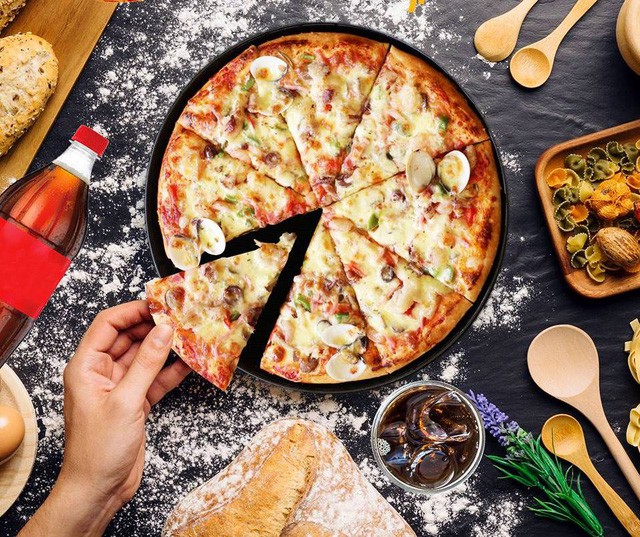 Đ&oacute;n gi&aacute;ng sinh &yacute; nghĩa c&ugrave;ng Al Fresco&rsquo;s - Ảnh 1.