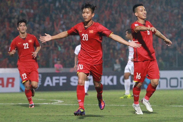 Hòa 2-2 trên sân khách, trận lượt về cần tỷ số bao nhiêu để đội tuyển Việt Nam hiên ngang giành cúp vô địch? - Ảnh 2. Hòa 2-2 trên sân khách, trận lượt về cần tỷ số bao nhiêu để đội tuyển Việt Nam hiên ngang giành cúp vô địch? - Ảnh 2.