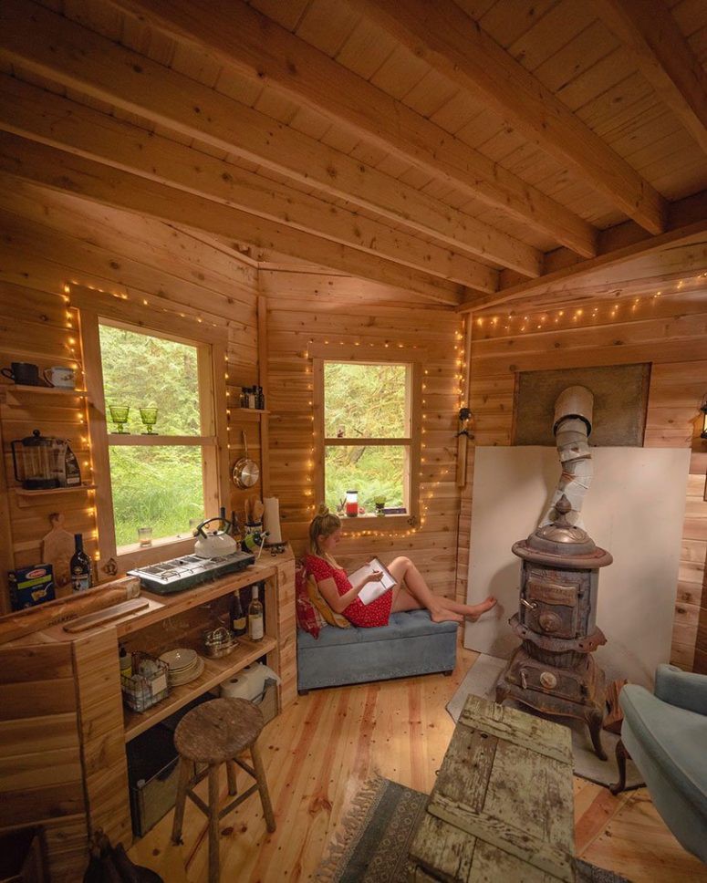 Ngôi nhà nhỏ xíu kiểu cabin xinh đẹp như trong truyện cổ tích nhờ ...