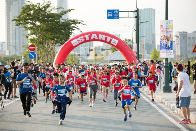 Techcombank trao quỹ từ thiện hơn tỷ đồng trong giải marathon quy mô hàng đầu Việt Nam - Ảnh 3.
