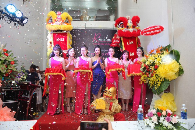 D&agrave;n mỹ nh&acirc;n Việt hội ngộ trong lễ khai trương TMV R&rsquo;meilan chi nh&aacute;nh 5 - Ảnh 3.