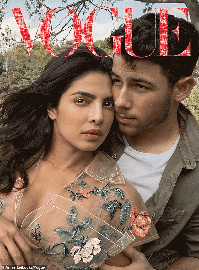 Nick Jonas và Hoa hậu Thế giới tung thêm bộ ảnh tạp chí cực lãng mạn nhân dịp đám cưới thế kỷ - Ảnh 1.