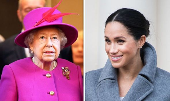 Meghan từ chối sự giúp đỡ của Nữ hoàng để giải quyết mâu thuẫn với cha đẻ, dùng bùa hộ mệnh để tránh thị phi - Ảnh 1. Meghan từ chối sự giúp đỡ của Nữ hoàng để giải quyết mâu thuẫn với cha đẻ, dùng bùa hộ mệnh để tránh thị phi - Ảnh 1.