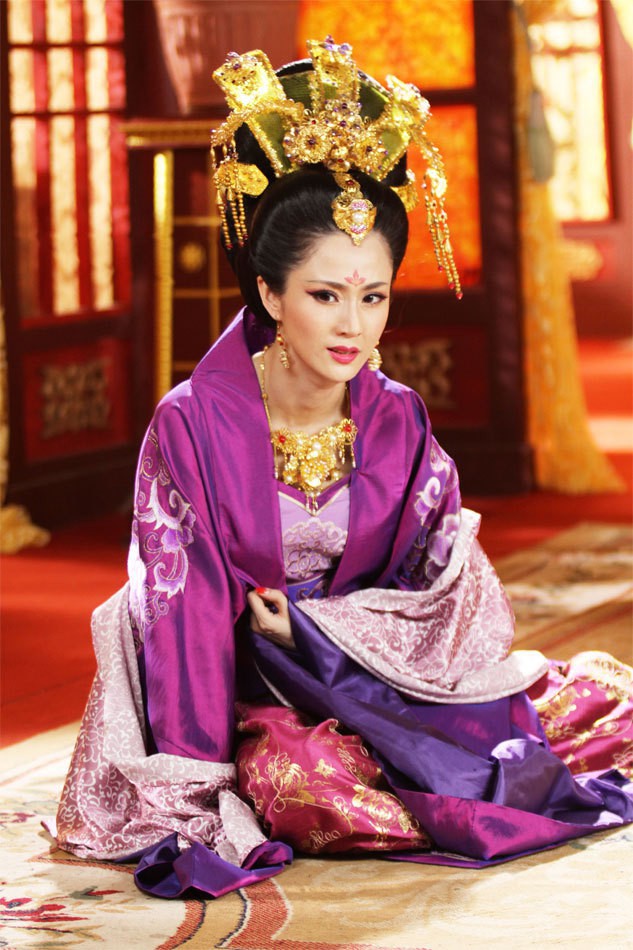 Hoàng hậu vô đạo chấn động lịch sử Trung Hoa: tư thông với Thái giám, hãm hại em gái, dùng thuật vu cổ giết Vua - Ảnh 8.