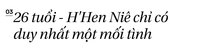 HHen Niê bật khóc: Từng áp lực đến mức muốn bỏ vương miện, mẹ ruột sợ hãi trước tin đồn ác ý về con gái - Ảnh 8.