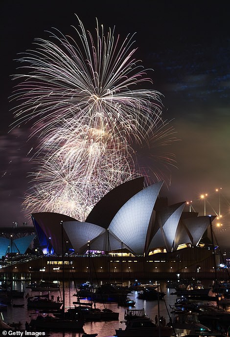 Không khí năm mới bao trùm Châu Á: Hồng Kông, Singapore, Bangkok hân hoan chào đón năm 2019 - Ảnh 71.