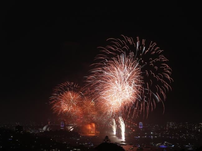Không khí năm mới bao trùm Châu Á: Hồng Kông, Singapore, Bangkok hân hoan chào đón năm 2019 - Ảnh 93.