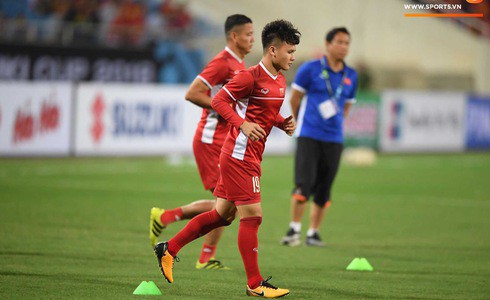 Phá dớp Mỹ Đình hạ Philippines, đội tuyển Việt Nam vào chung kết AFF Cup sau 10 năm chờ đợi - Ảnh 8.