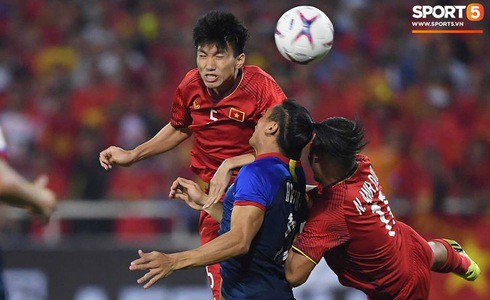 Phá dớp Mỹ Đình hạ Philippines, đội tuyển Việt Nam vào chung kết AFF Cup sau 10 năm chờ đợi - Ảnh 7. Phá dớp Mỹ Đình hạ Philippines, đội tuyển Việt Nam vào chung kết AFF Cup sau 10 năm chờ đợi - Ảnh 7.