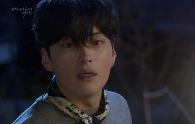 Netizen Hàn bỗng phát cuồng vì một diễn viên U40 giống Ji Chang Wook lai Jaejoong - Ảnh 2.