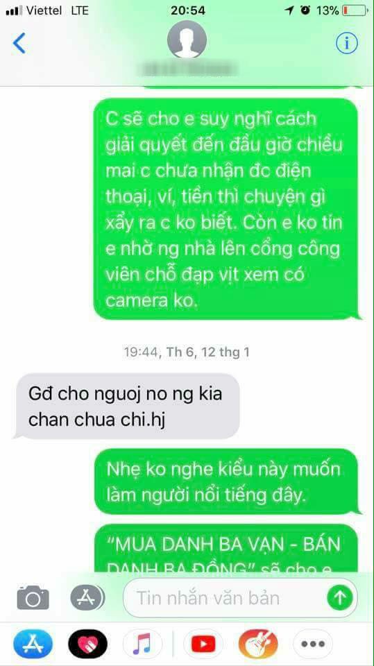 Đôi vợ chồng trẻ nhặt được túi xách, cuỗm luôn điện thoại và ví của khổ chủ còn bắt chuộc 5 triệu để lấy giấy tờ khiến dân mạng bức xúc - Ảnh 5. Đôi vợ chồng trẻ nhặt được túi xách, cuỗm luôn điện thoại và ví của khổ chủ còn bắt chuộc 5 triệu để lấy giấy tờ khiến dân mạng bức xúc - Ảnh 5.