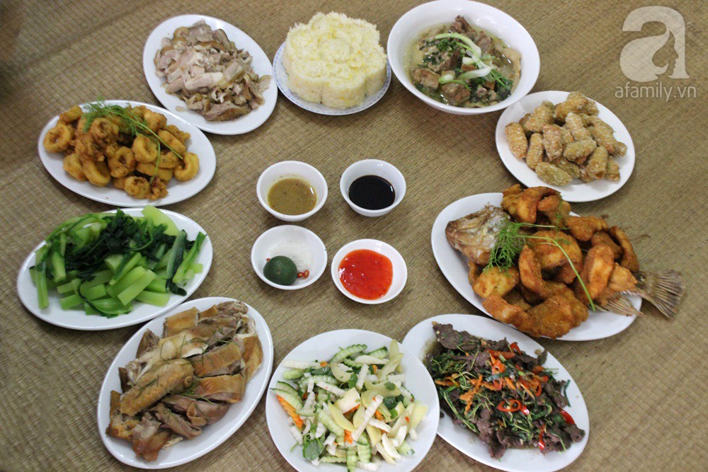 Nấu mâm cỗ tất niên thế này ai cũng phải khen tấm tắc!