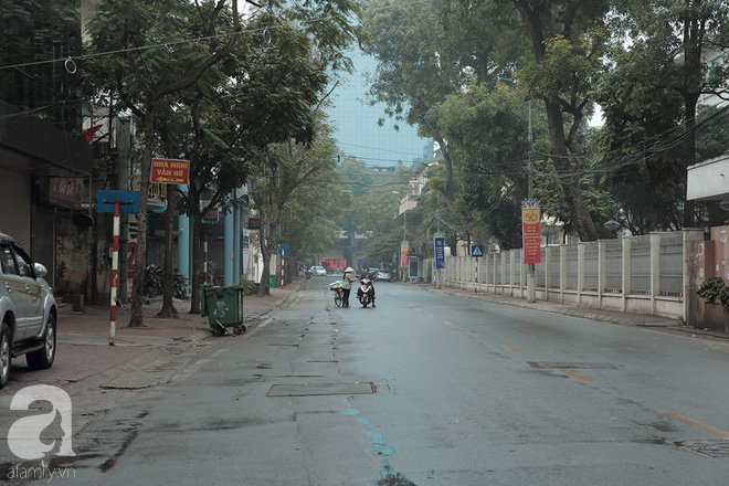 Sáng mùng 1 năm nào Hà Nội cũng vắng vẻ thanh bình, nhưng ngắm mãi vẫn thấy yêu đến lạ - Ảnh 23.